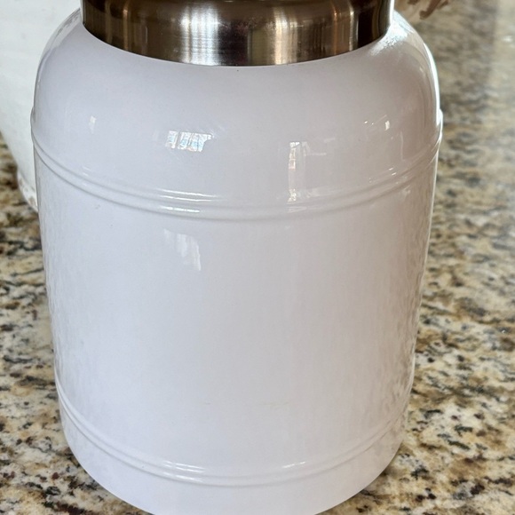 Williams Sonoma White Cookie Jar with Silver Lid - Picture 9 of 12